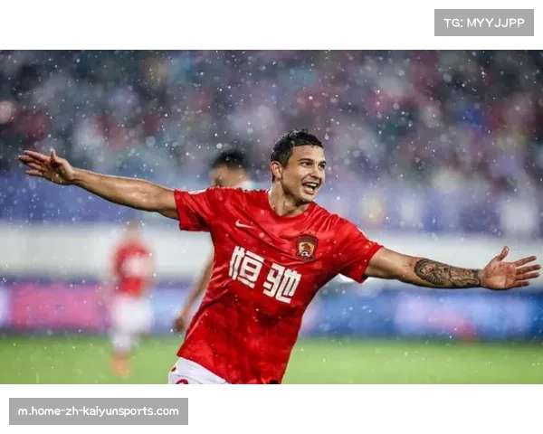 马莱莱反戈旧主破门得分 英博锋线新援展现冲击力